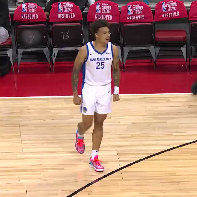 nba-on-twitter-i-can-multitask-warriors-guard-lester-quinones-is