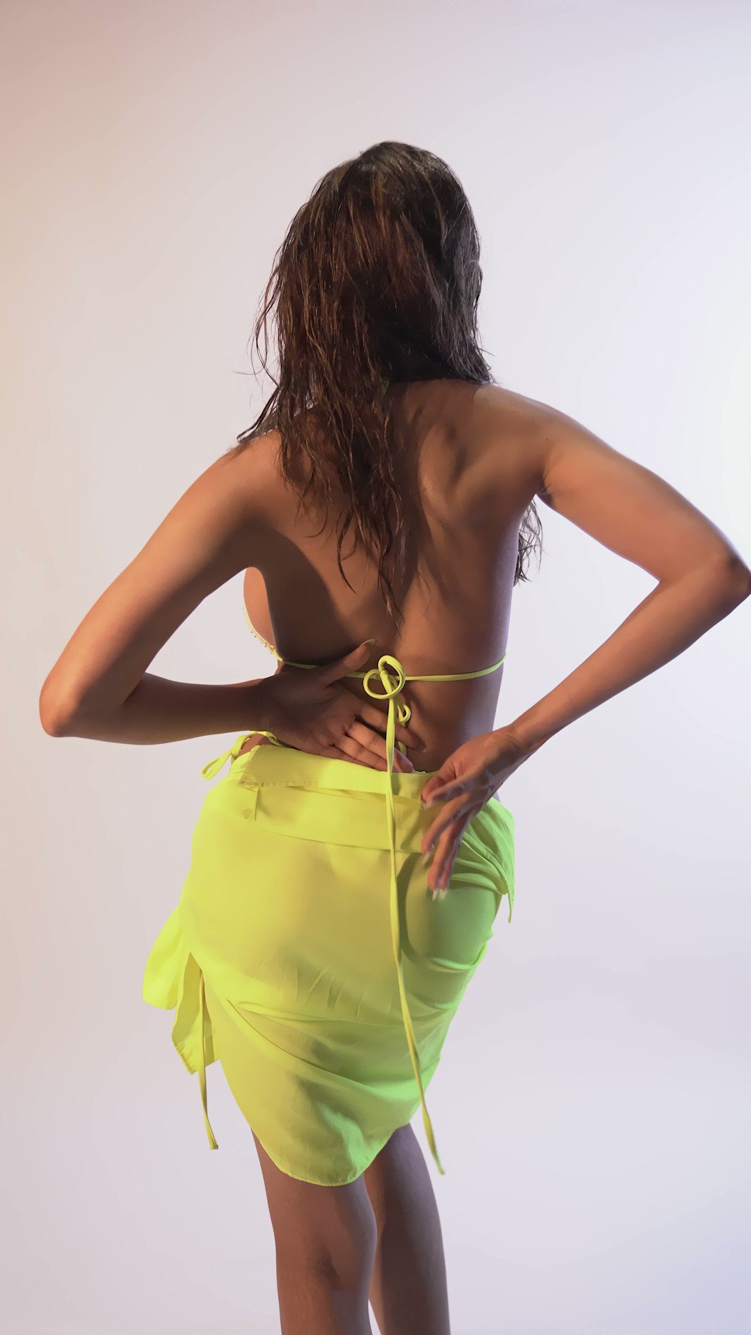 @nikkitambolis video Tweet