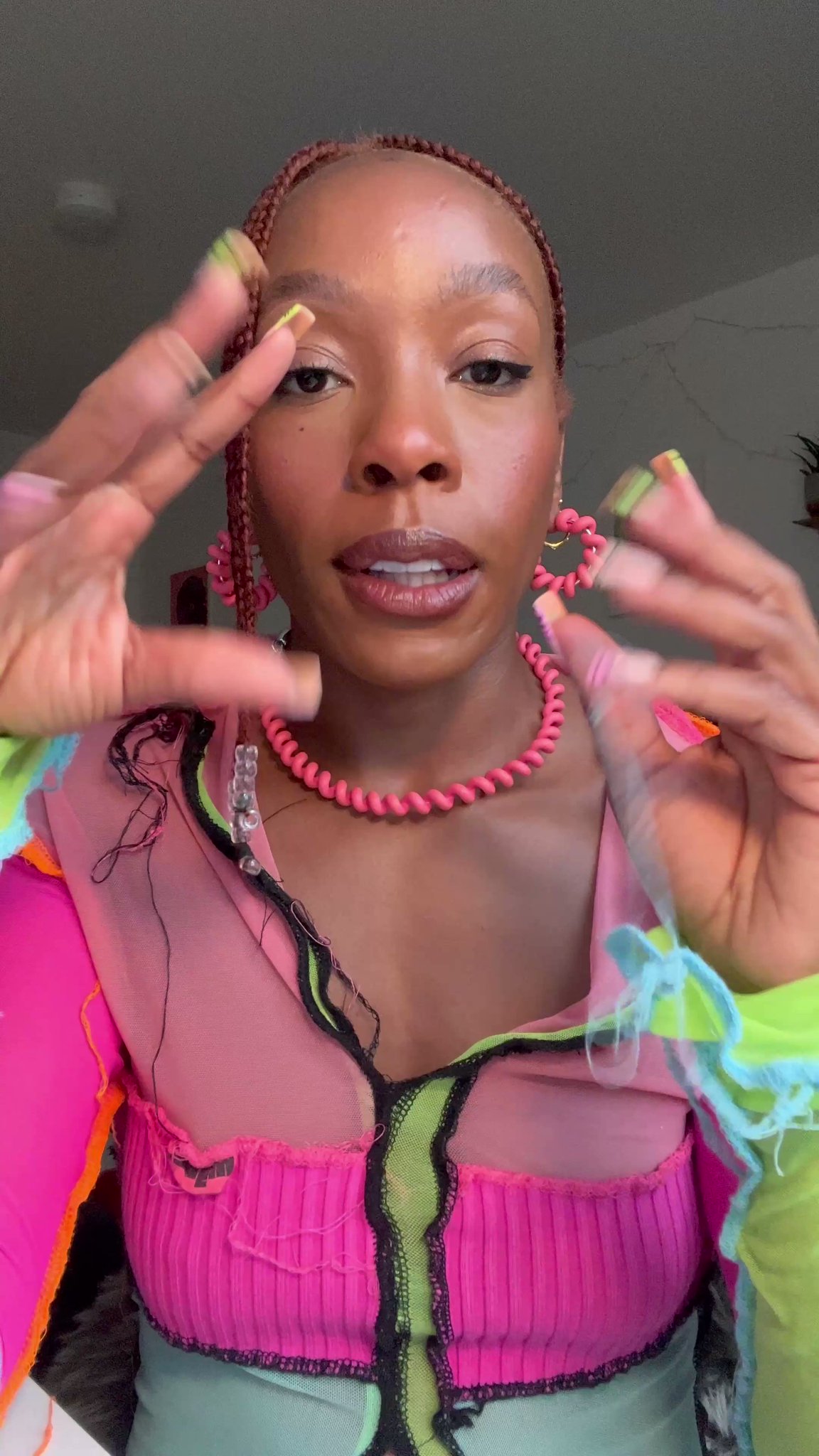 Liberty on twitter watch chantayyjayy explain why the school to