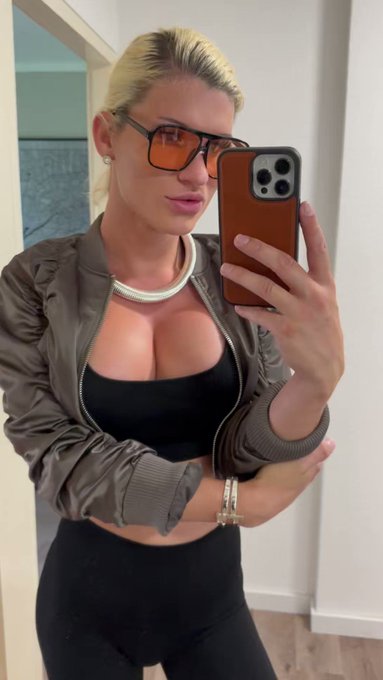 My outfit for Ramstein concert! https://t.co/yWf7hrnBMx