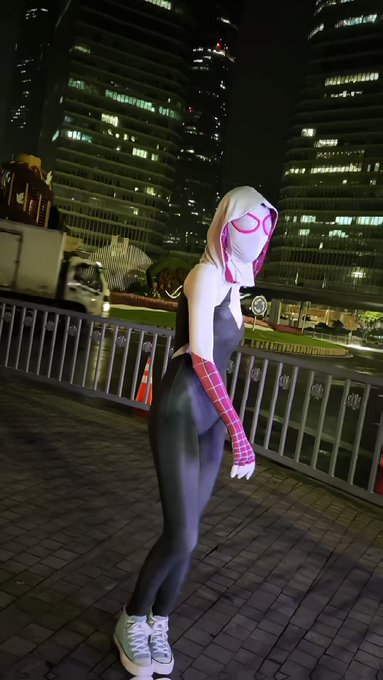 コスプレイヤー小柔SeeUのTwitter動画10