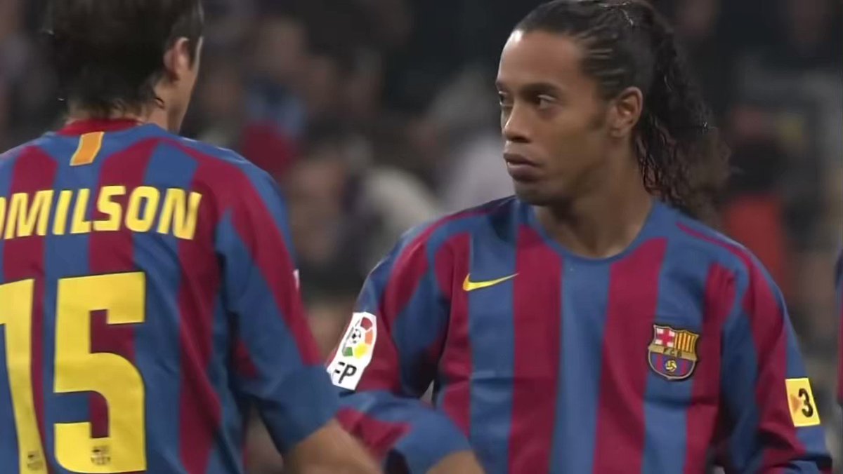 RT @77esskay: Ronaldinho vs Real Madrid (05/06)

His finest performance for Barcelona. https://t.co/jZTiH1PGc4