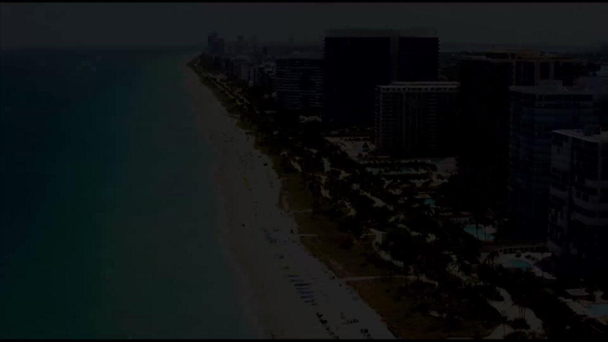 RT @icecube: Adding some heat to Miami on Sunday https://t.co/dKSJX80A4I