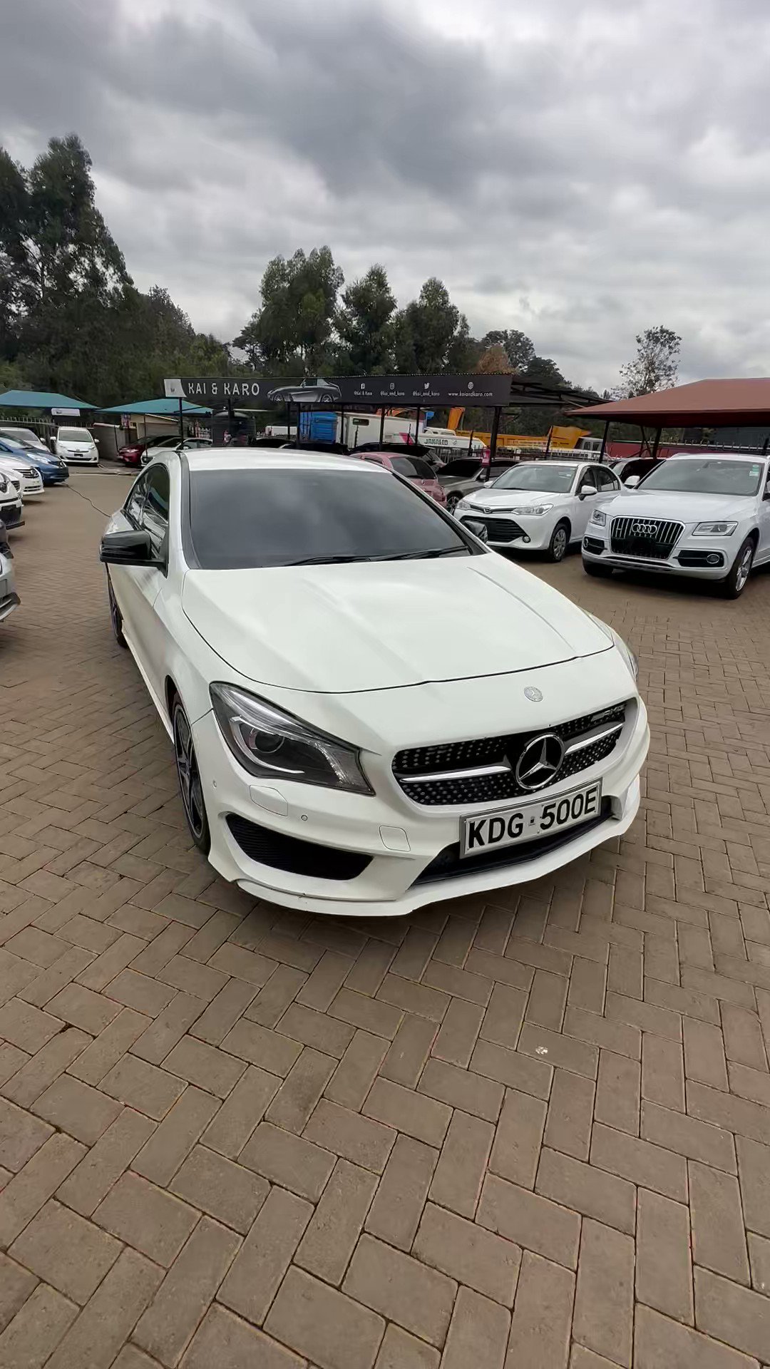 khalif kairo on Twitter: "Mercedes CLA200 “AMG LINE” Quick tour We are