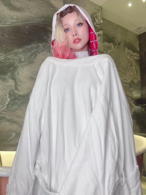Twitterのコスプレ動画1