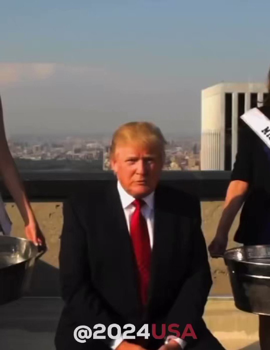 RT @yoshithepatriot: Flashback: When Trump did the ALS Ice Bucket challenge. https://t.co/BezBqoackg