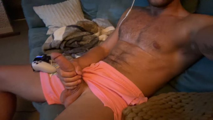 swallow my load while i play? https://t.co/Rq8wWjOv82