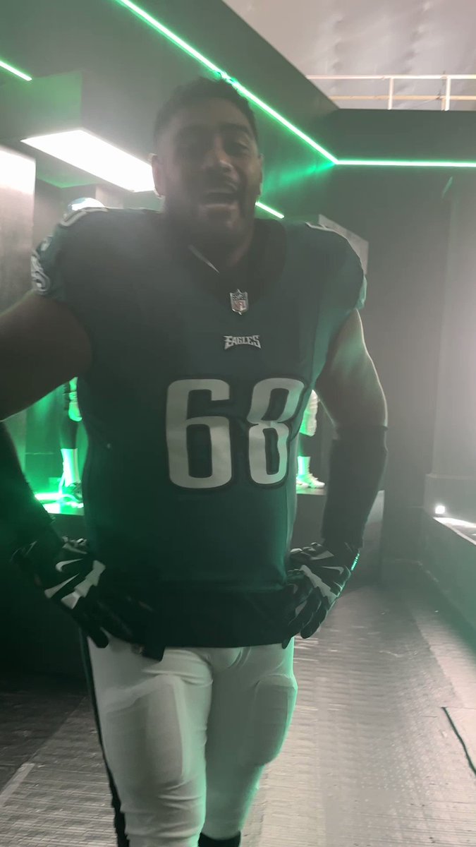 RT @Eagles: 2023 season loading…

#FlyEaglesFly https://t.co/313tr6wxrw