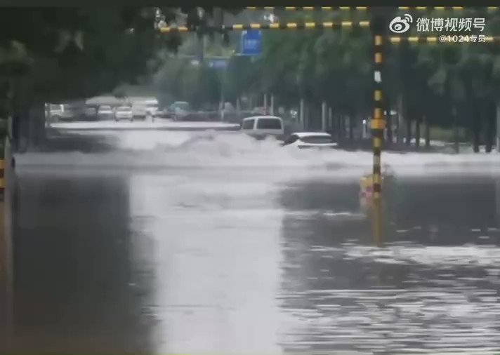 [電車] 北京 電動車涉水能力超過油車