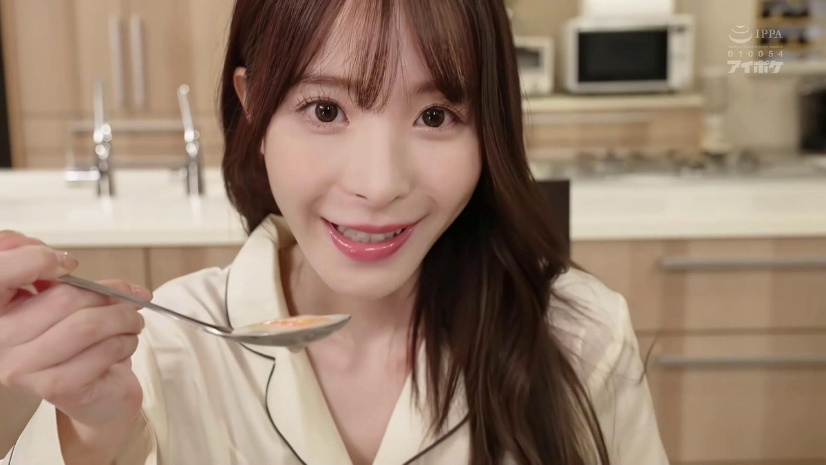 痴女NTR 妻子性瘾觉醒到处勾引男人欲求不满的痴女 好妻子的定义是什么?上得了厅堂下得了厨房,吃得了香肠?吃得了的香肠可不止家里这一根
------------------------------------------