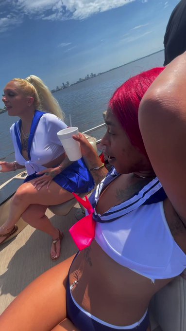 Our boat got hijacked & this happened!!!??? https://t.co/MQcvF3rXPv