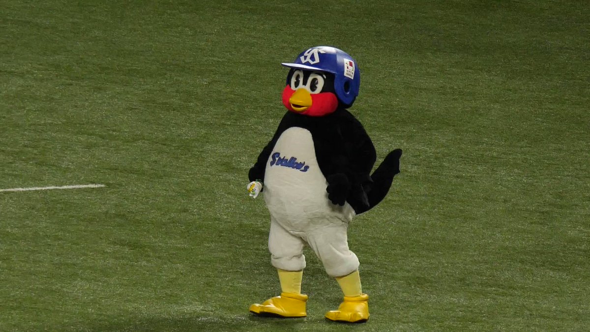 シンバルキック 吉川晃司さんがライブで披露する“シンバルキック”は大迫力！豪快さに