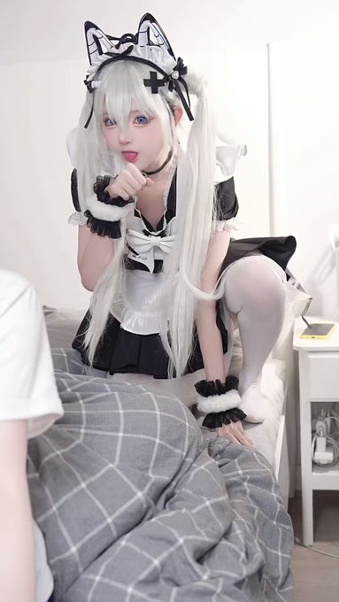 コスプレイヤー小柔SeeUのTwitter動画5