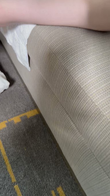 汝工作室忠实粉丝今天变男优内射嫩穴女王 Hazel Moore. 男优这个看似让人感觉神秘又不可攀的头衔其实什么没什么难做的。在过来人我和顶级女优Hazel Moore的指导下，这就是一次很普通的打炮而已。别信谁谁说男优多么难做，都TM是忽悠你不让你进入这个行业。吃伟哥或打勃起针谁TM还能硬不起来。&hellip;<a href="/tag/amwf"class="tags"><span>#amwf</span></a><a href="/tag/bananafever"class="tags"><span>#bananafever</span></a><a href="/tag/interraicalporn"class="tags"><span>#interraicalporn</span></a><a href="/tag/stampup%20"class="tags"><span>#stampup </span></a>