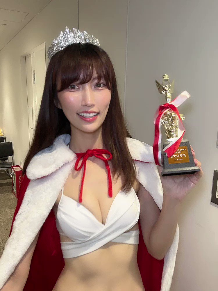 ミスヤングチャンピオン2023グランプリ 板野優花サイン入り