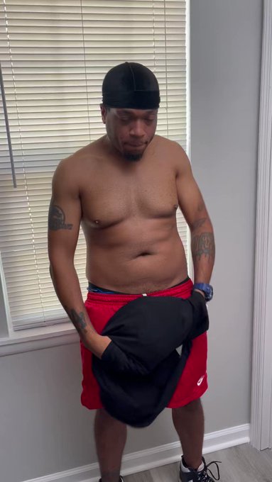 Headed to the gym tryna get right for the camera 🧱🍆 https://t.co/QMUPBFHrZ4<a href="/tag/ceilingchallenge"class="tags"><span>#ceilingchallenge</span></a>