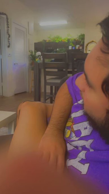 Daddy has a stressful day so he&rsquo;s in the mood 🙈💕🍑🍆 https://t.co/BVX9A4Mvww