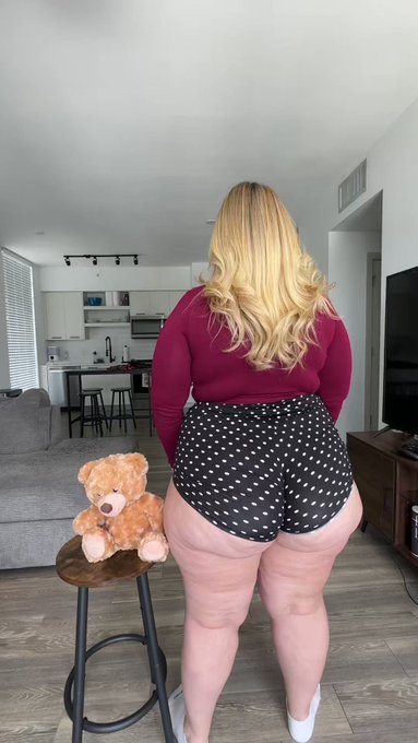 when I get cranky 😤😤😂 https://t.co/JSguzB5w0q