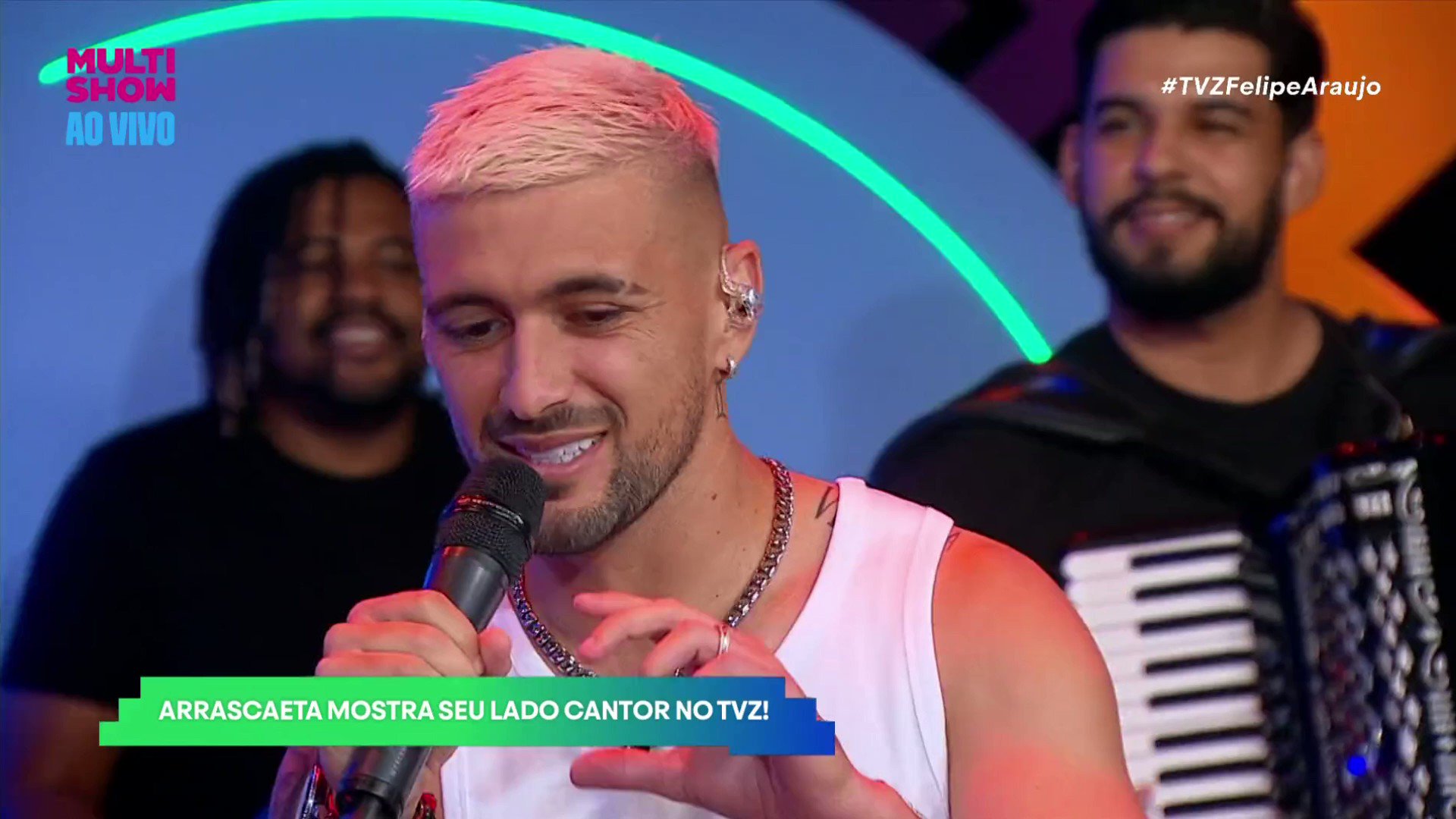 manuzita on X: o cabelo do arrascaeta 🥵🥵🥵🥵🥵🥵 / X