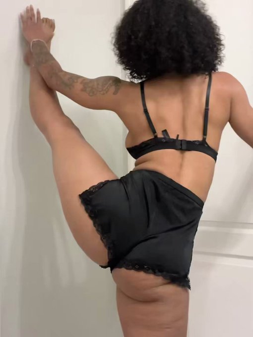 wyd w it? https://t.co/OVIrSxPoRZ<a href="/tag/footfetish"class="tags"><span>#footfetish</span></a>