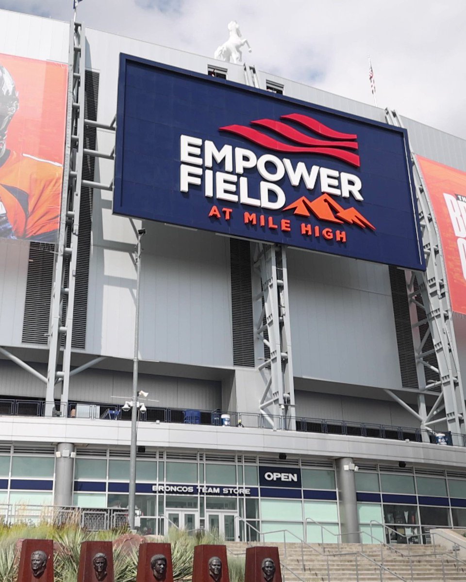 broncos store at empower field