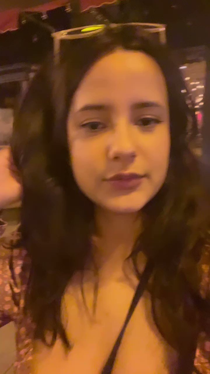 @megantheevaliums video Tweet