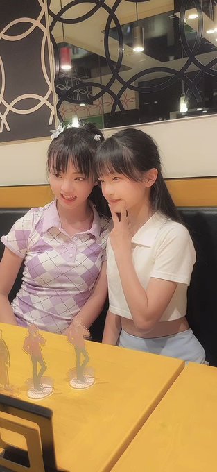 Twitterのコスプレ動画3
