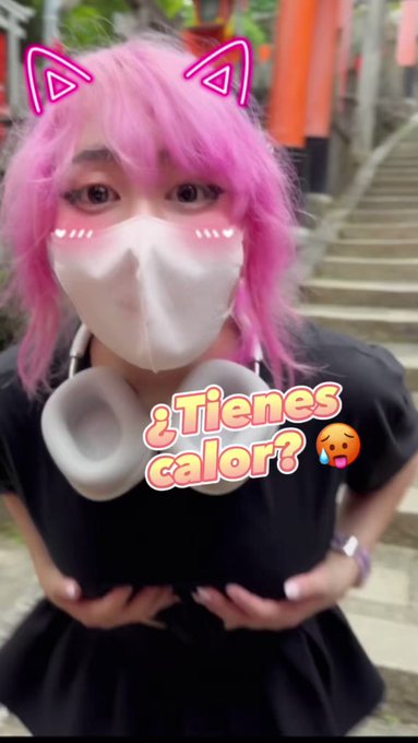 últimamente, es lindo que me ayuden a refrescarme un poco ???? https://t.co/DMAmrETu6k