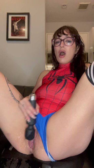 thirsty? https://t.co/LYdypgL1Ji