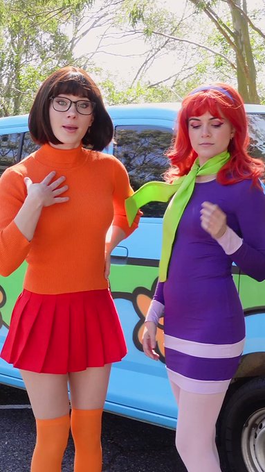 Best girls out here ready to solve a mystery 👀 @TabootieCosplay   Set up on my Patreon 🙌🏻💕 https://t