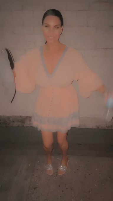 When you find yourself a lil corner for a boogie, great night out for my nieces 30th birthday 🥳 #family<a href="/tag/family"class="tags"><span>#family</span></a>