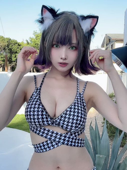 コスプレイヤーシスルのTwitter動画1