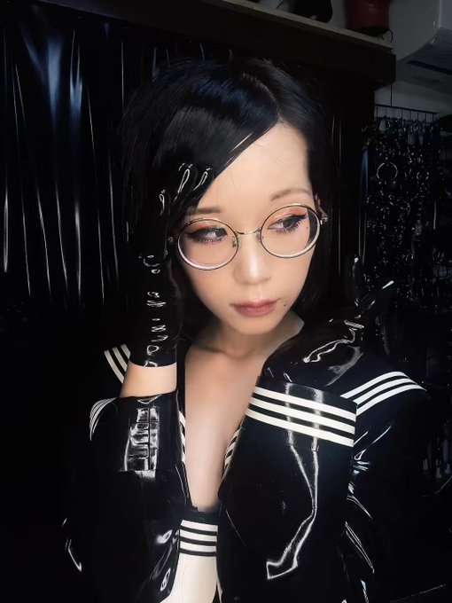 Eri Kitami (北見えり)OF&FANTIA’s pics and videos