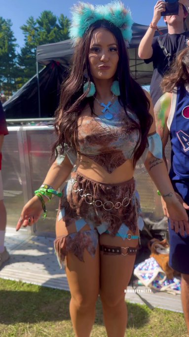 LOSTLANDS HAHAHAHAHHA DAY ONE BABYYYYY 😈😈🩷🩷😂😂 https://t.co/YUWcDT2F4R