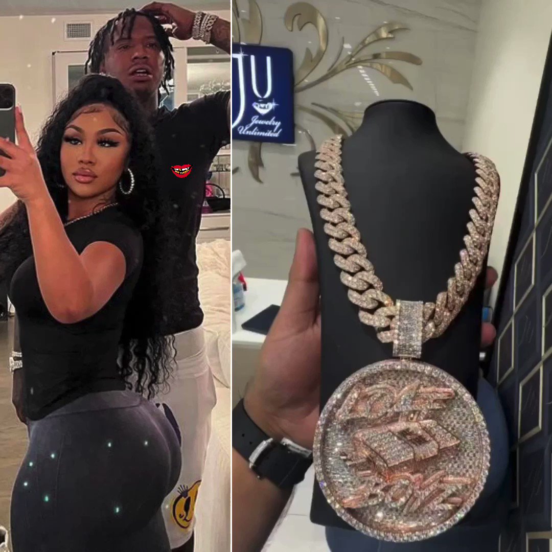 SAY CHEESE! 👄🧀 on X: Ari gifted MoneyBagg Yo a new chain for