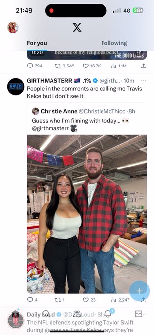 Victoria Peach 🍑👑