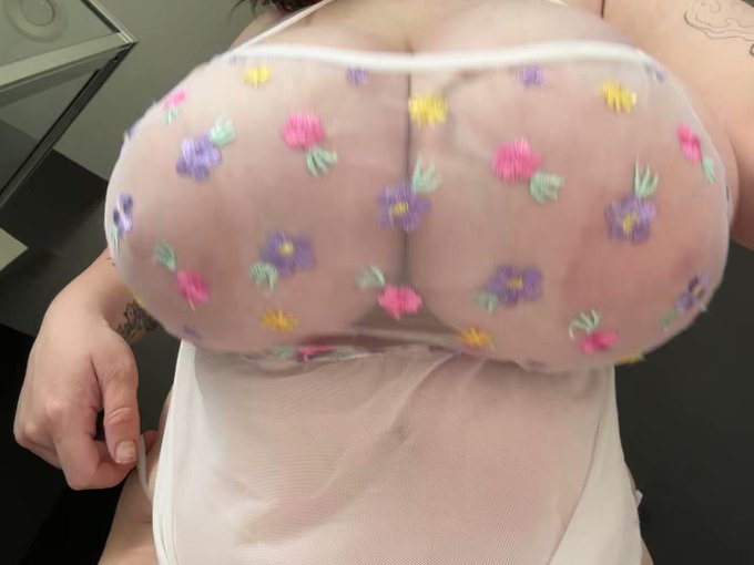 Gwy_ther’s pics and videos