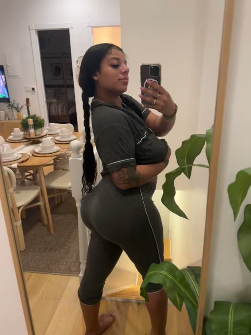 hiiii https://t.co/nIAnALBA6W