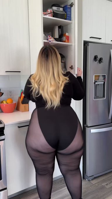 Who stole my candy 😤 https://t.co/2gKlLO8tvo