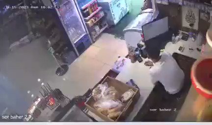 [問卦] 以色列強迫巴勒斯坦店主解鎖手機並逮補