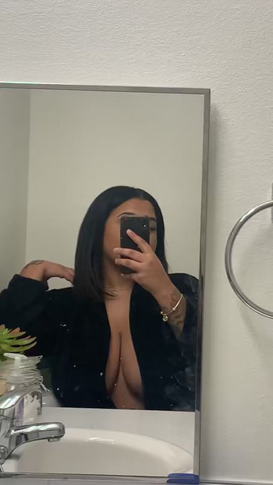 A vid to make ur day better🤍 https://t.co/qo4skY0q1x