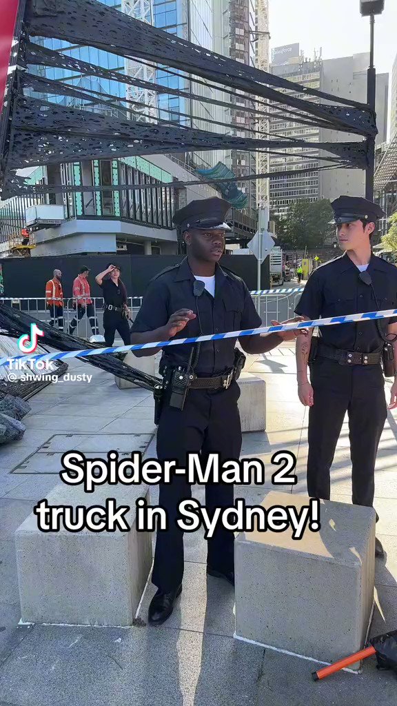 AmericanTruckSongs9 on X: Spider-Man 2's creative director on the first game's Spider-Copaganda complaints: You know, obviously that wasn't our intent. I think, just going forward, we think about things.