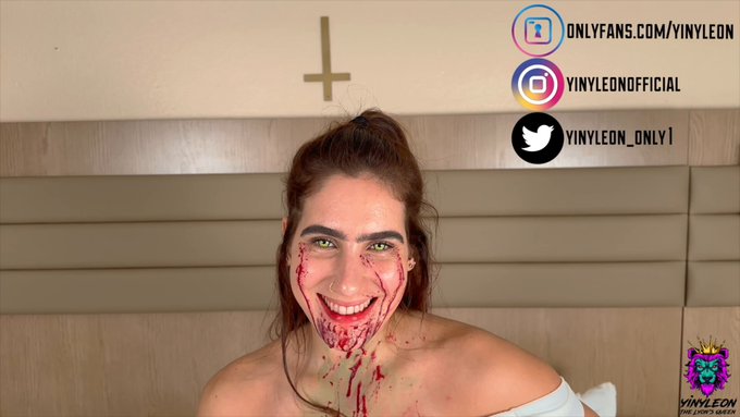 🎃👽ℍ𝔸ℙℙ𝕐 ℍ𝔸𝕃𝕃𝕆𝕎𝔼𝔼ℕ👽🎃 https://t.co/nn7KHajnMa