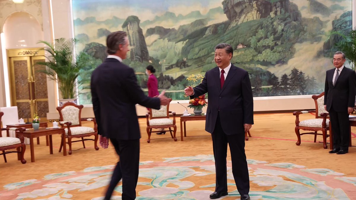 小学生艹小学生口交     