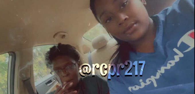 Always a wake and bake 💨🍃  How does it feel knowing we get to relax every morning while you have to get