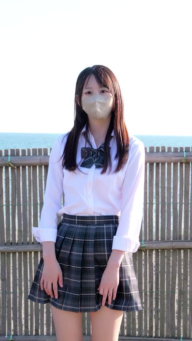 パンチラと制服姿に関する画像