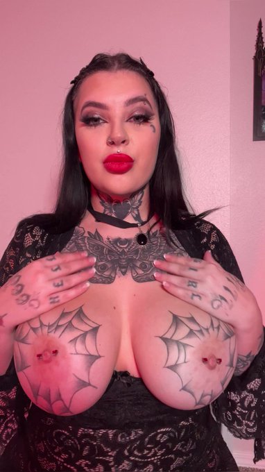 do you like how i drool for you? https://t.co/pfZfTskqeD