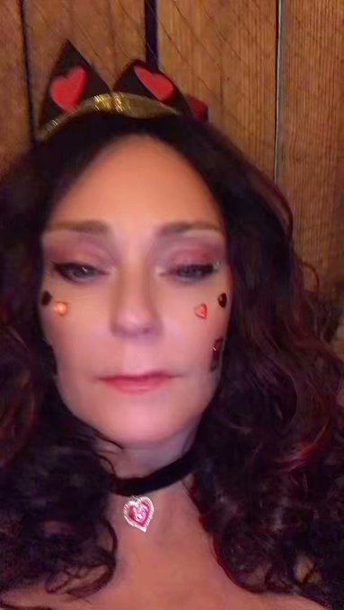 Happy Halloween! 🎃👻 https://t.co/hZykt7TfJm<a href="/tag/allnatural"class="tags"><span>&#35;allnatural</span></a><a href="/tag/milf"class="tags"><span>&#35;milf</span></a><a href="/tag/gilf"class="tags"><span>&#35;gilf</span></a><a href="/tag/humpdayvibes"class="tags"><span>&#35;humpdayvibes</span></a><a href="/tag/nsfwac"class="tags"><span>&#35;nsfwac</span></a>