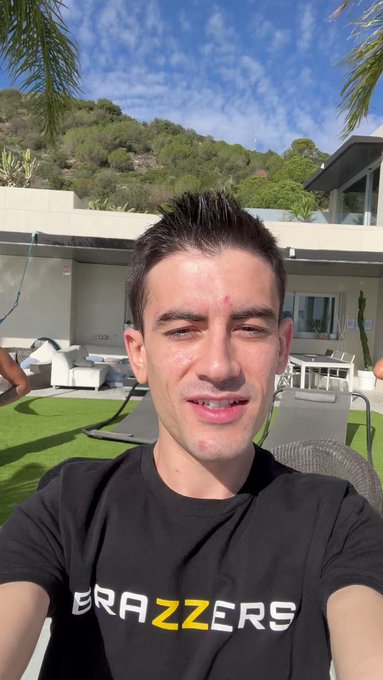 El m&eacute;todo ZZ 🔥 @Brazzers @BrazzersMania @Marianamartixx @Lapaisitaofcial https://t.co/XbOKWx8w4y<a class="tags" href="/tag/brazzers">@brazzers</a><a class="tags" href="/tag/brazzers">@brazzers</a><a class="tags" href="/tag/marianamartixx">@marianamartixx</a><a href="/tag/zz20"class="tags"><span>#zz20</span></a>