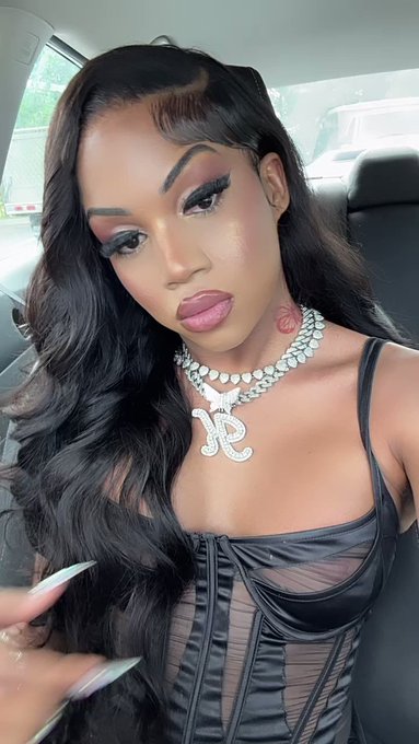 Why would I hate on a dusty old 🤬 https://t.co/5KhtGQlCVH